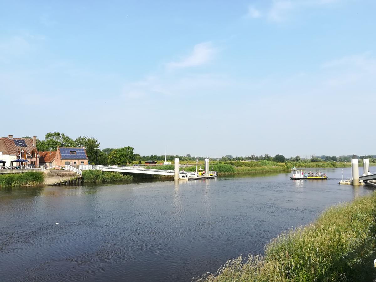 B&B De Stuifduinen Wetteren エクステリア 写真